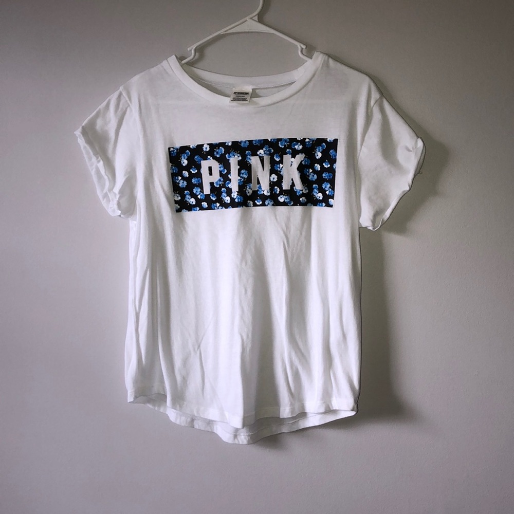 White Victoria’s Secret PINK t-shirt NEVER WORN